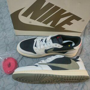 Jordan 1 Retro Low Top Travis Scott Olive